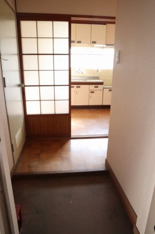 コーポ海南東の玄関