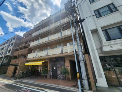 ZEST24（ゼスト24）の外観