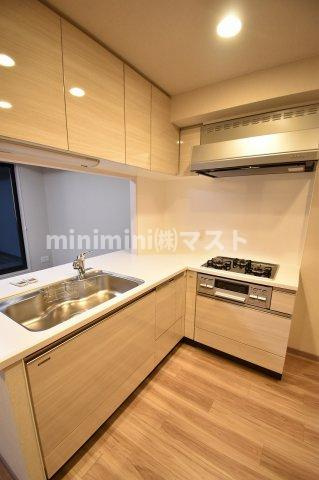 プレサンスレジェンド堺筋本町タワーのキッチン|※建物内別間取参考写真