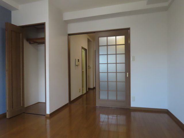 アニマート姫島の寝室