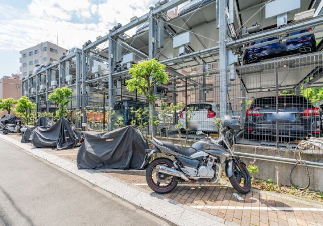 ナイスパークステイツ東陽町仙台堀川公園の駐車場