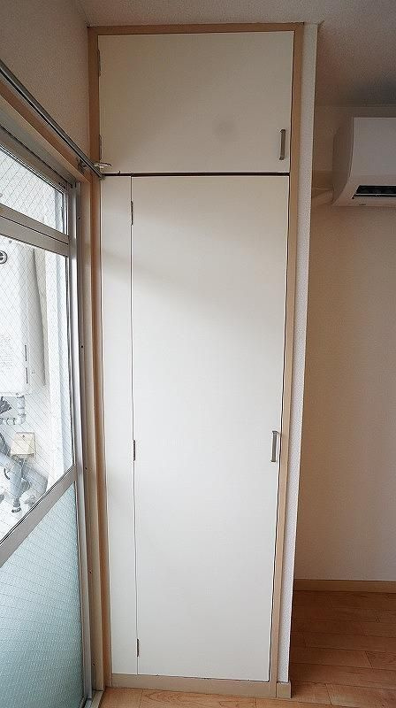 岩元ビルの収納