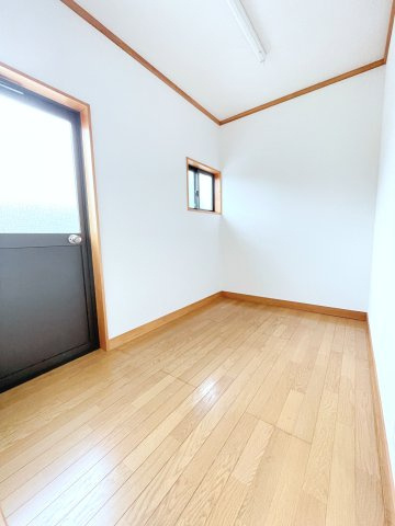 郡山市大槻町笹ノ台　中古戸建の収納|キッチン隣の納戸収納！パントリーとしても使えます☆