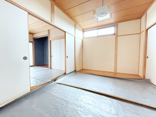 郡山市大槻町笹ノ台　中古戸建の和室