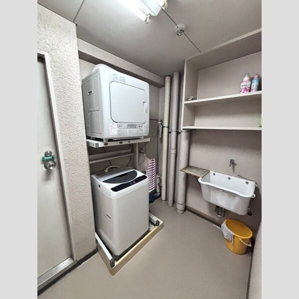 吉水苑のその他共用部分|敷地内コインランドリー