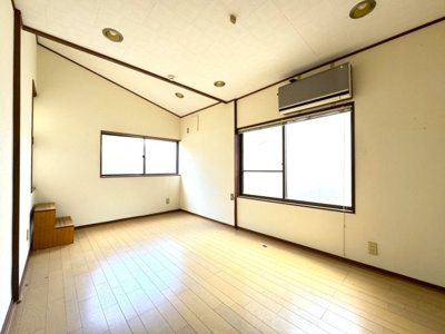 【洋室】 | 西賀茂北川上町貸家