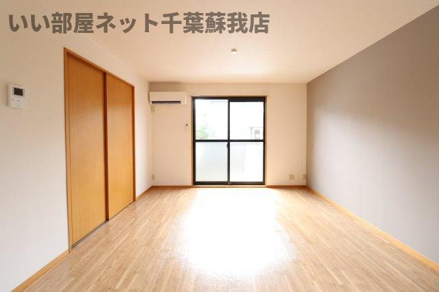 ファースト・エアフォルクⅠの居間・リビング|使いやすいリビングです