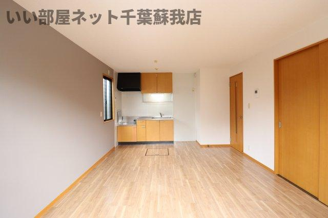 ファースト・エアフォルクⅠの居間・リビング|ゆったりとした居間です