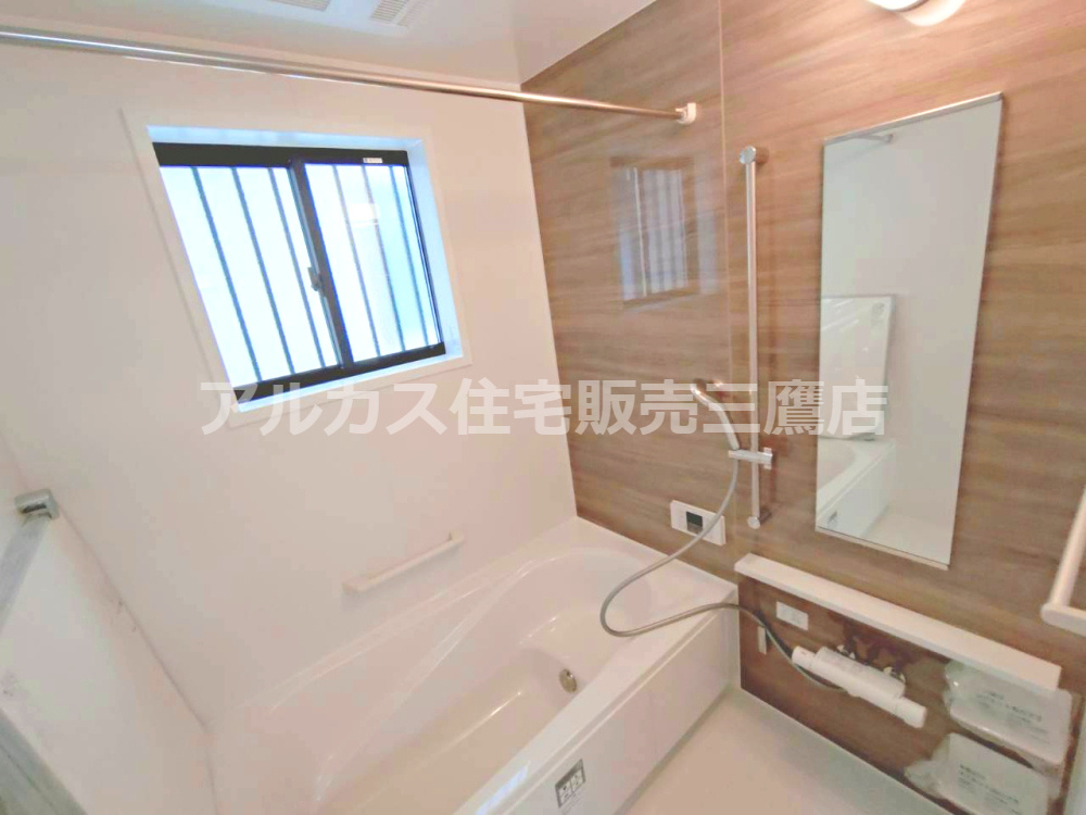 調布市深大寺北町４丁目 中央線 三鷹駅 新築戸建の浴室