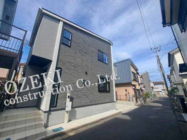越谷市赤山町3丁目　新築戸建ての外観