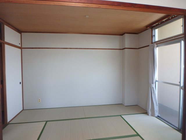 倉敷富井フォートレスの寝室