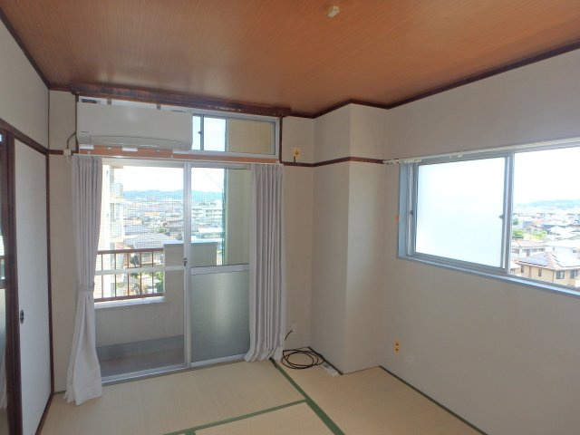 倉敷富井フォートレスの和室