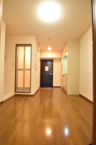 大阪市城東区中央２丁目の賃貸マンションの居間・リビング