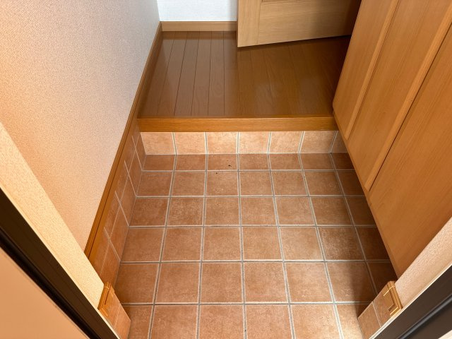 リバーサイドビラの玄関