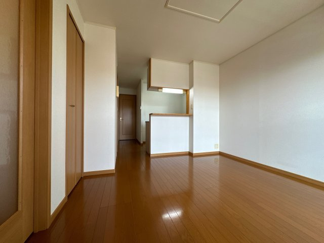 リバーサイドビラの居間・リビング