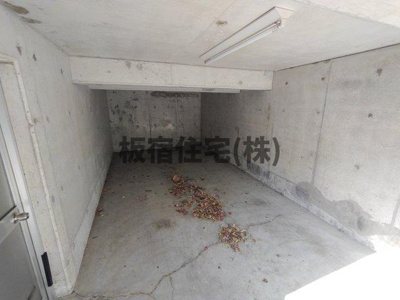  | 中島町３丁目貸家