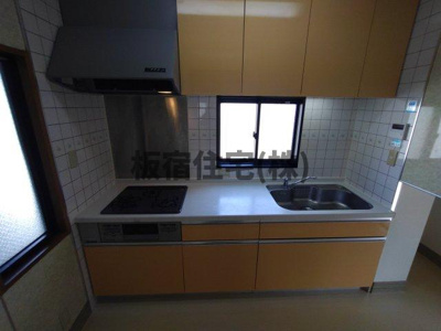  | 中島町３丁目貸家