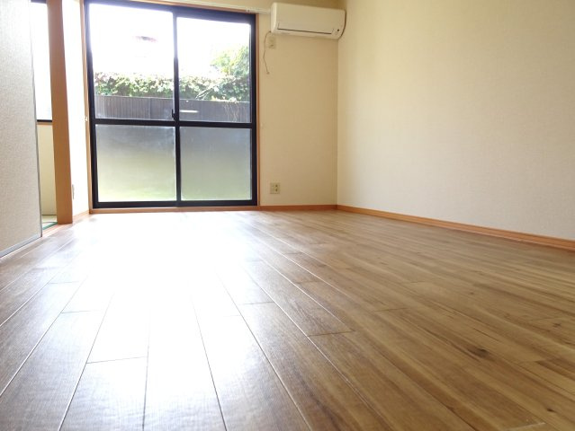 プラムコートBの内装