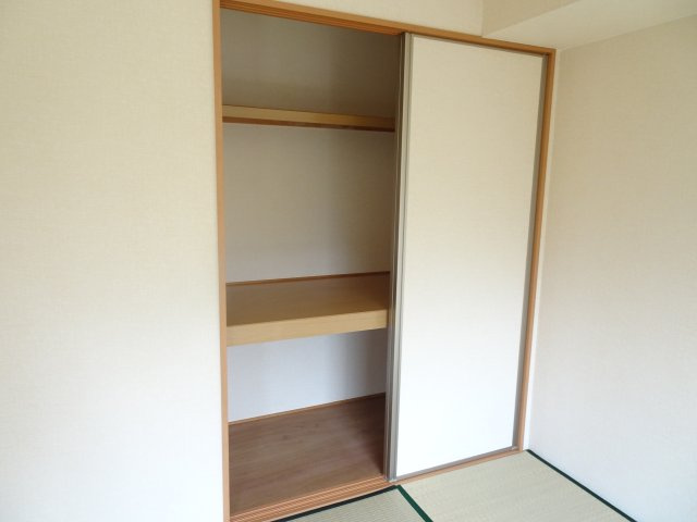 プラムコートBの収納