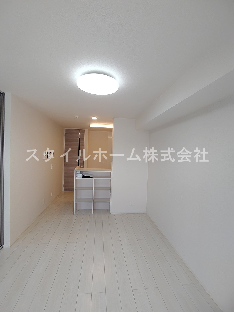 ローゼンハイムの居間・リビング|別部屋写真です。
