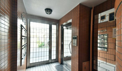 【ロビー】 | ラフィーネユキ　 | メールボックスのあるロビーです(^^)/