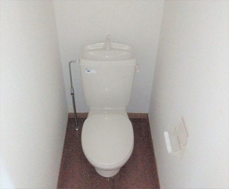 レオパレスシティーBのトイレ