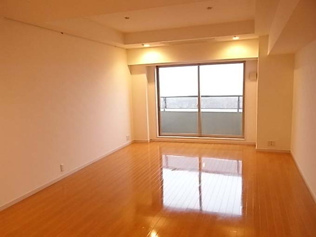 新宿区河田町の賃貸マンションの居間・リビング|同タイプ参照（リニューアル前）