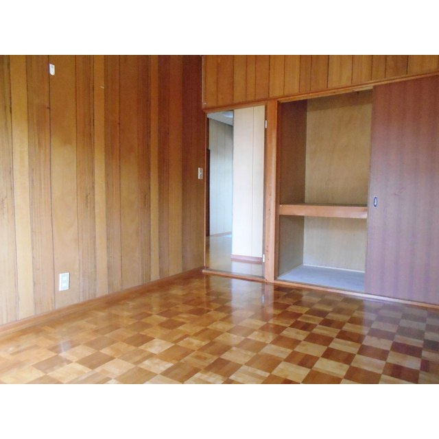 岐阜市長良の一戸建ての居間・リビング