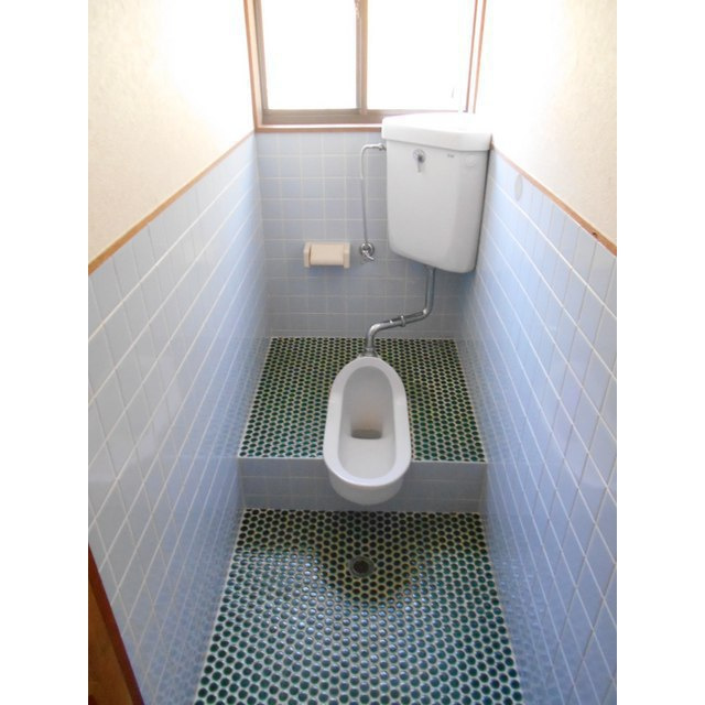 岐阜市長良の一戸建てのトイレ