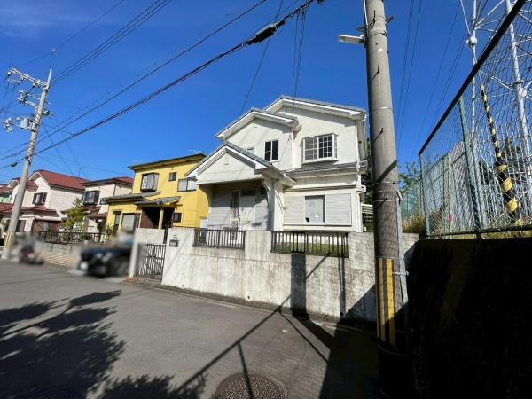 和歌山市西庄　中古戸建ての前面道路含む現地写真