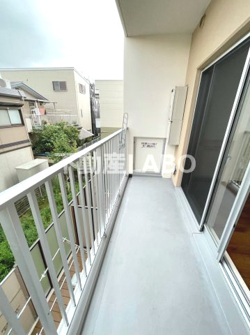 アイボリーポワント難波WESTのバルコニー