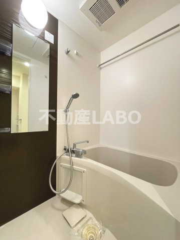 アイボリーポワント難波WESTの浴室