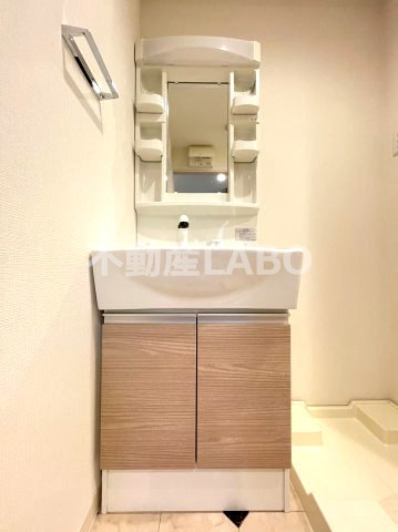 アイボリーポワント難波WESTの洗面所