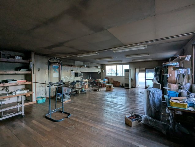 新富士4丁目　作業場付中古住宅のその他