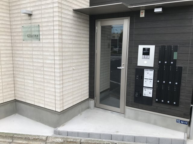 グリシーナ新小岩のエントランス