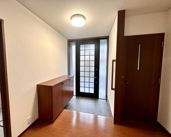 【玄関】