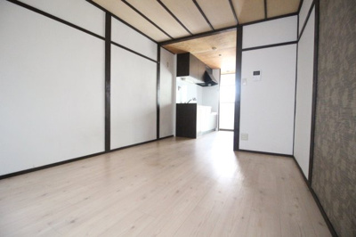 【居間・リビング】 | レトロハウス播磨町 | レトロな雰囲気です。LDK　9.7帖