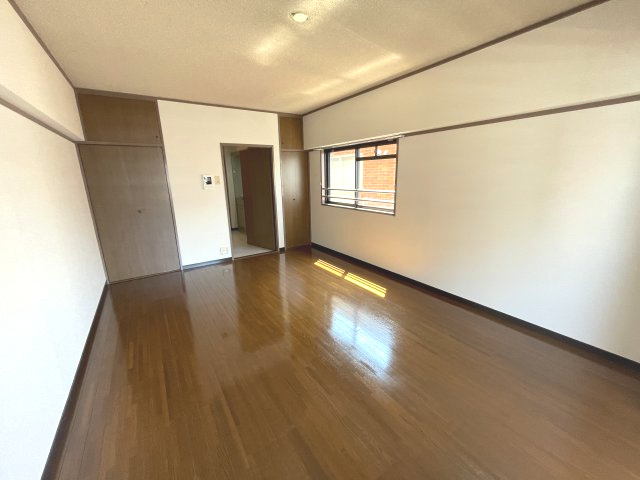 【洋室】 | いわき6番館