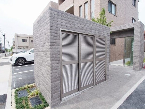 オークスクエア元八事の設備