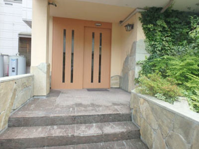 【エントランス】 | アンジョリジャルダン門戸厄神