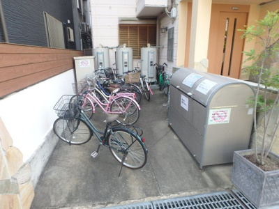 【その他共用部分】 | アンジョリジャルダン門戸厄神 | 駐輪スペース