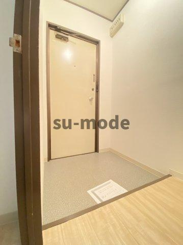 TKマンションの玄関