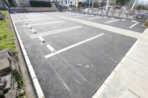 熊本市東区保田窪本町の賃貸マンションの駐車場