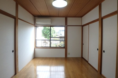 【洋室】 | メゾンリベルテ