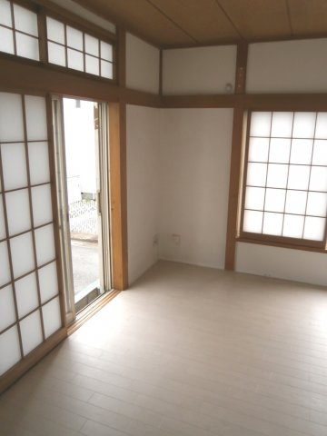 広々とした洋室です