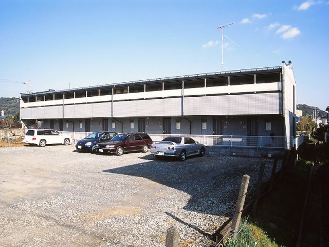 落ち着いた雰囲気の外観です