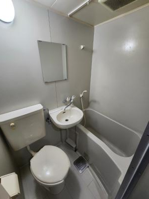 ジョイフル御池の浴室