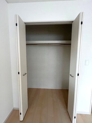 全１０区画新築分譲☆オール電化住宅☆全居室６帖以上の４ＬＤＫ☆駐車３台ＯＫ☆南丹市園部町横田の収納|クローゼット