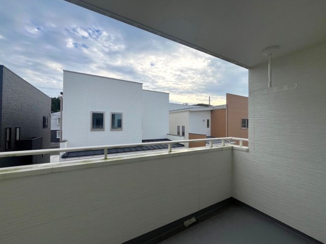 全１０区画新築分譲☆オール電化住宅☆全居室６帖以上の４ＬＤＫ☆駐車３台ＯＫ☆南丹市園部町横田のバルコニー|バルコニー