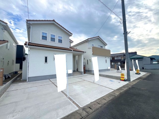 全１０区画新築分譲☆オール電化住宅☆全居室６帖以上の４ＬＤＫ☆駐車３台ＯＫ☆南丹市園部町横田